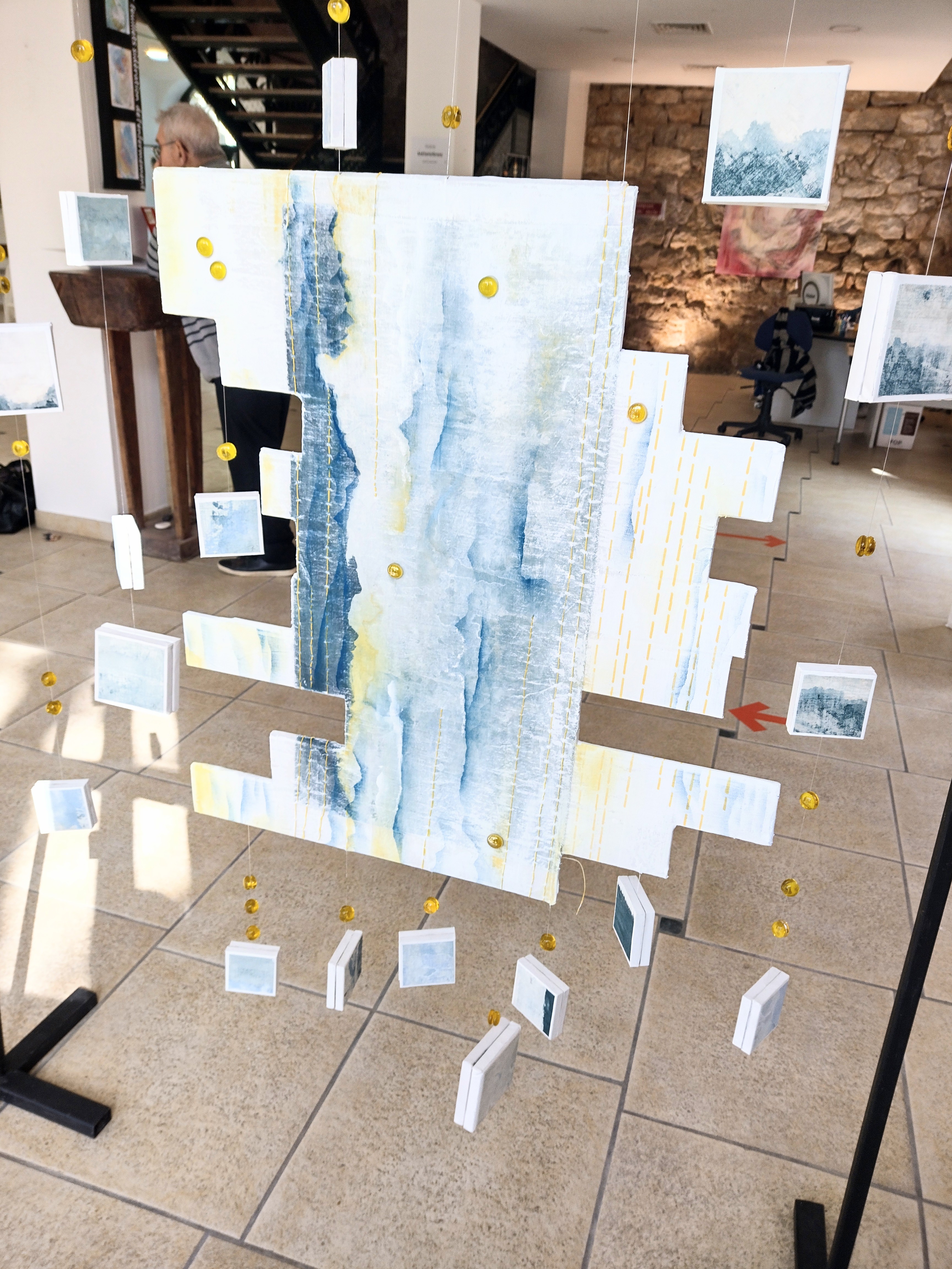 Tableau : INEXORABLEMENT - Exposition 